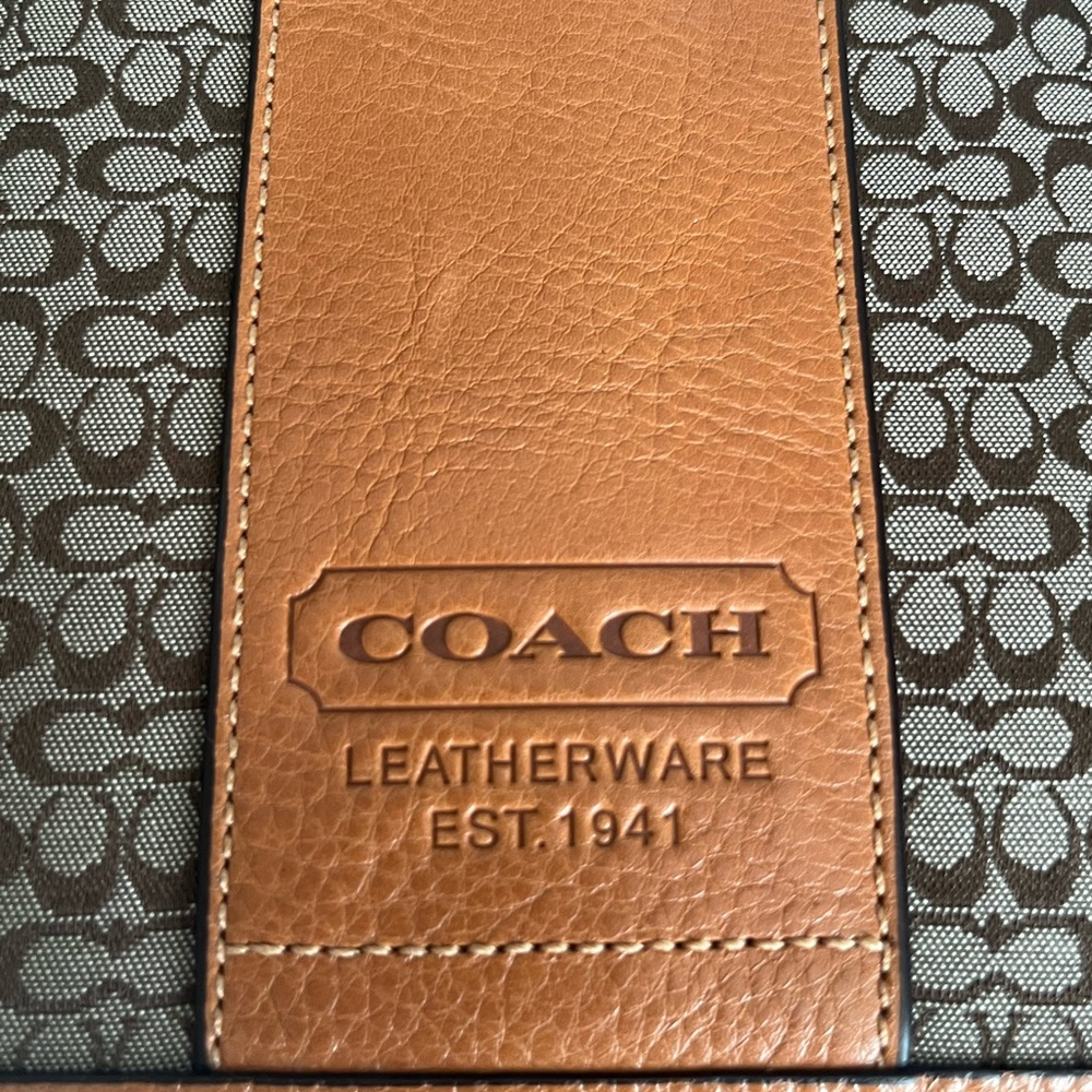 Coach NWT Khaki/Natural Signature Canvas & Leather Diaper/Messenger Bag (F77004) - Picture 6 of 15